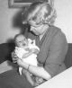 1957-02 Kerstin med Anders-2.jpg 1957-02 Kerstin med Anders-2.jpg